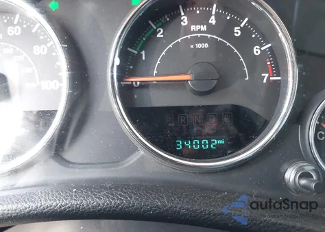 2017 Jeep Wrangler Unlimited Sahara 4X4 from USA, damaged, VIN 1C4BJWEG3HL723043